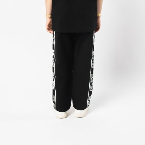 بنطلون اسود بقصة مستقيمة للأطفال مع حزام خصر وأربط...