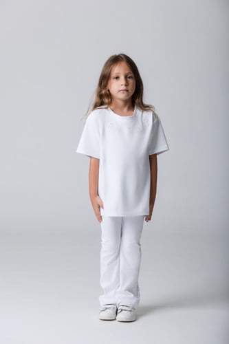 تيشيرت أواي للأطفال بقصة مريحة أبيض