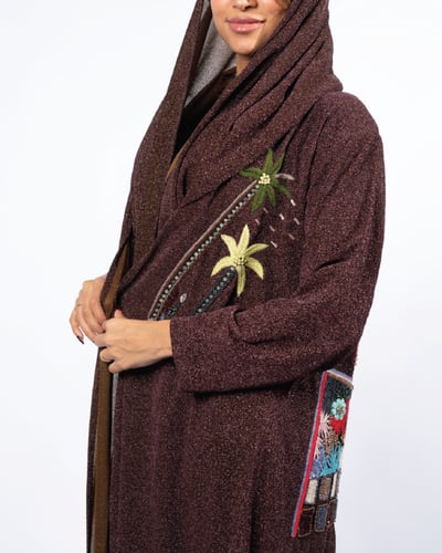 عباية بتطريز للمناسبات