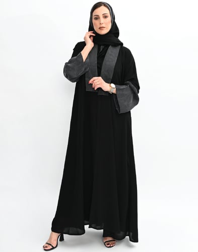 عباية باكمام حرير رمادي