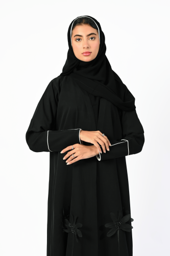 عباية كريب بورود الابيض