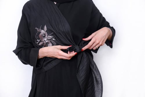 عباية تماراي شال بربطة جانبية
