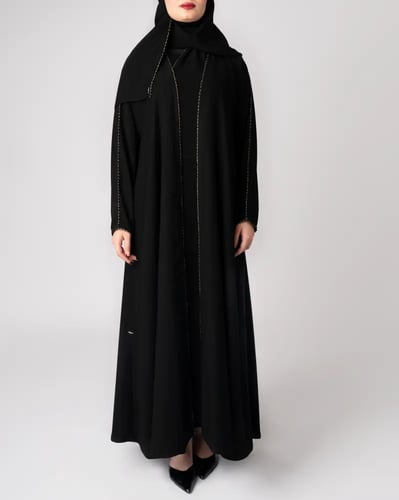 عباية بأطراف ناعمة ا نجمة تماراي