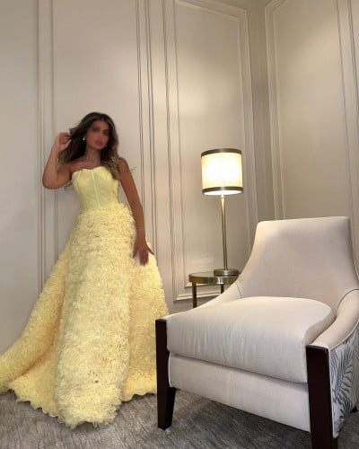 متوفر بألوان اخرى