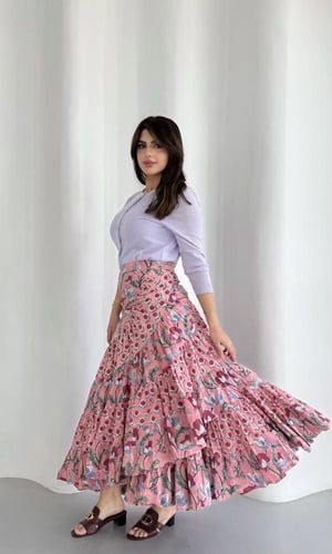 تنورة بيبي بينك فلور