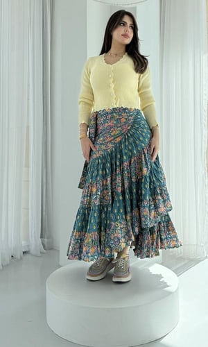 تنورة تركواز فلورز