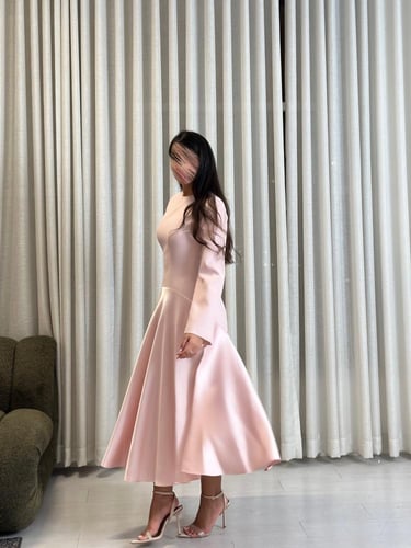 فستان بيوني