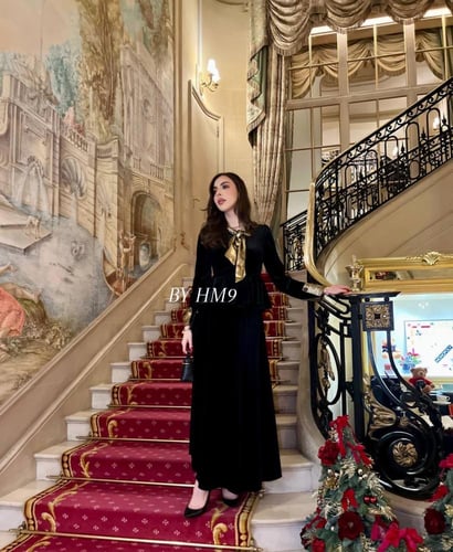 طقم تيور مخمل قولد