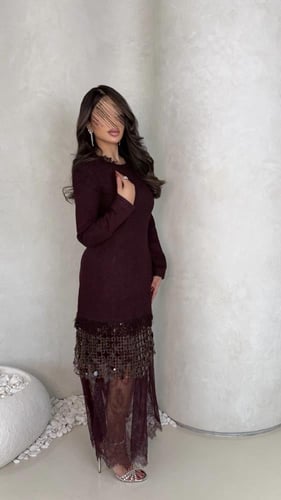 فستان برغندي دانتيل