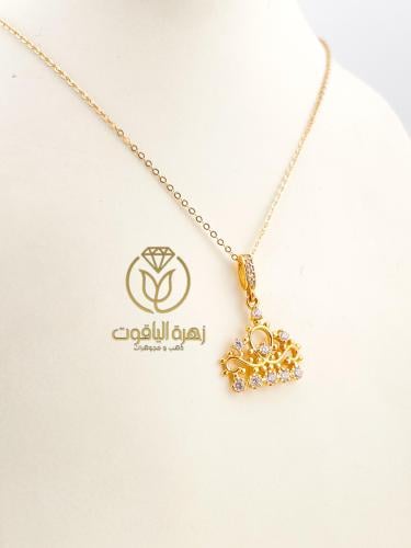 عقد التاج الذهبي