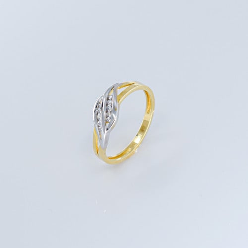 خاتم تصميم الماس فاخر لمعة مبهرة وتصنيع دقيق عملي...