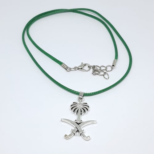 قلادة سيفين ونخلة - فضي جلد