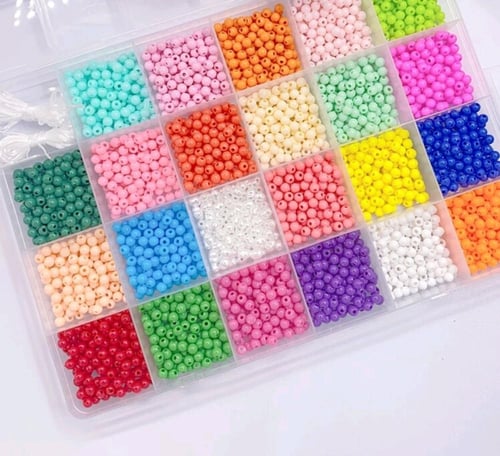 صندوق خرز متعدد الألوان