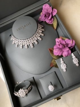 شوكر زيركون