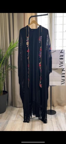 جلابيه هدب أطراف مطرزه بالكامل