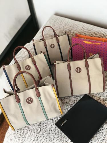 شنطة توري بورش عرض نهاية العام