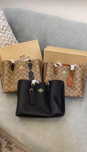 شنط كوتش صغير