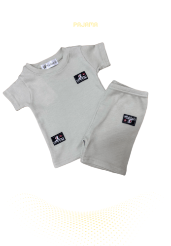 طقم ولادي صيفي