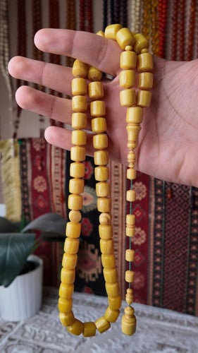 ‏سبح فاتوران اصفر قصه مكعبات