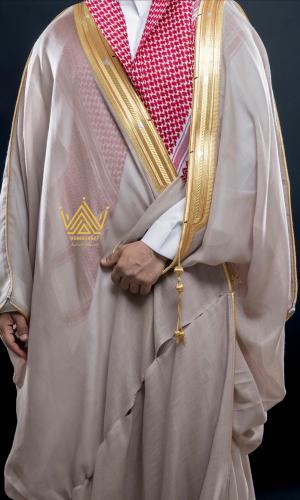 البشت الخاص البيج