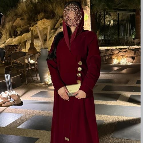 أصيله المخمل الشامواه الأحمر