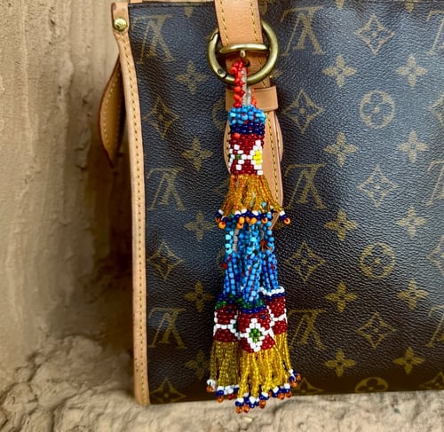 دلّاية قبيلة الكوتشي بالخرز الملون Kuchi Tribal Colorful Beaded Tassel