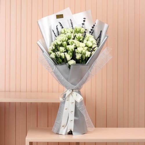 وايت لافندر