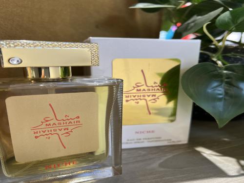 عطر مشاعر للجنسين