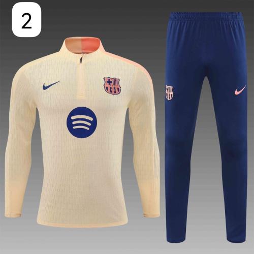 طقم تدريب برشلونه