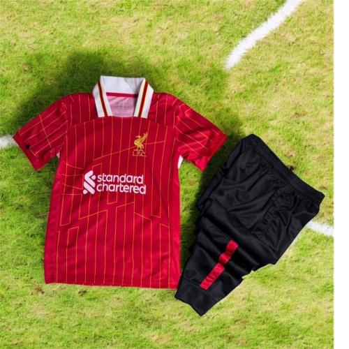 طقم ليفربول بنطلون طويل شبابي واطفال