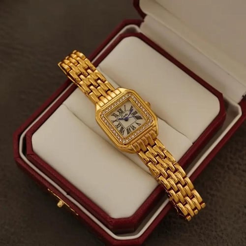 ساعة نسائية