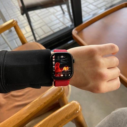 ساعة سكوارا ST12 تدعم شريحة 4G وتطبيقات التواصل ال...