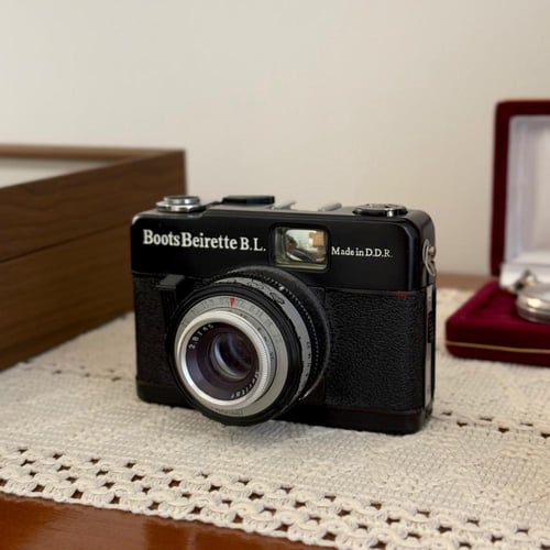 كاميرا بوتس - أنتيك