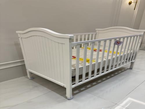 سرير أطفال بيبي ستايل 130x70cm