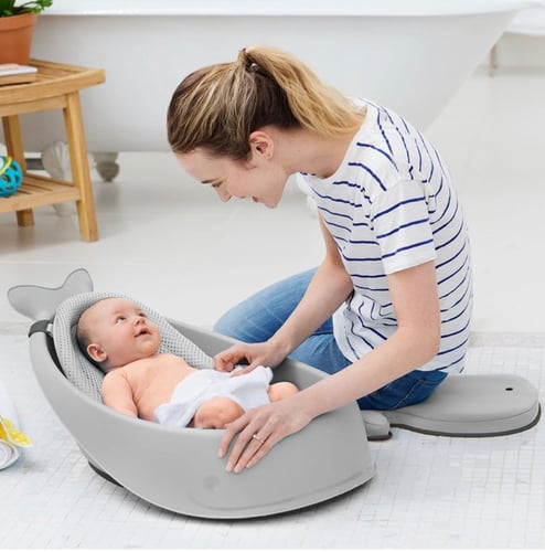 حوض استحمام المواليد موبي + حمالة - 3 مراحل - رماد...