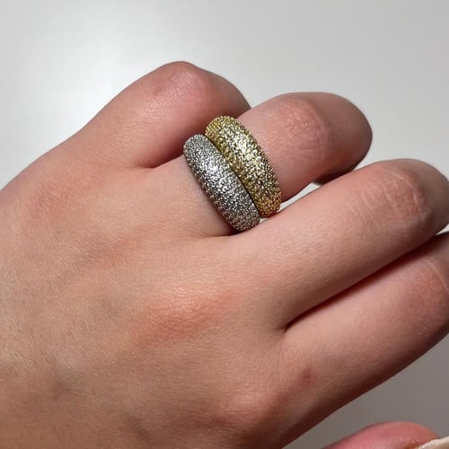 خاتم Shiny ذهبي