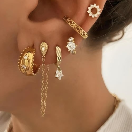 اقراط Stars Hoops ذهبي