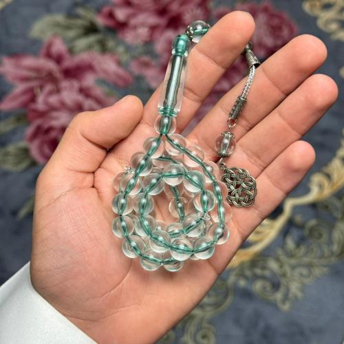 سبحة بكلايت شفاف خيط اخضر
