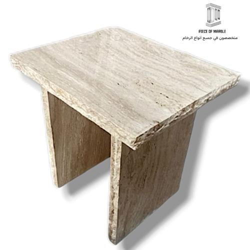 طاولة جانبية رخام ترافنتينو 60×60 سم