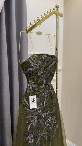 فستان سهرة شك فخم