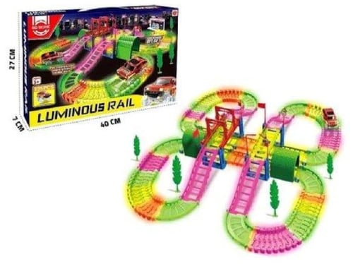 مسار السيارات المضيء