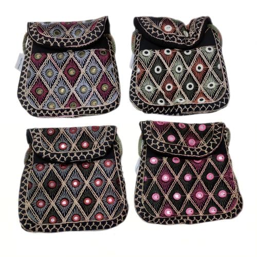 حقائب توزيعات يوم التأسيس -12 قطعة