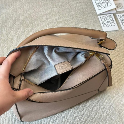 شنطة لويفي بازل