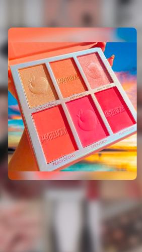 احمر خدود من ماركة ربما محظوظ