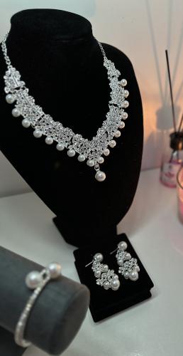 طقم أقراط وعقد لؤلؤ أنيق للعرائس مصنوع من السبيكة...
