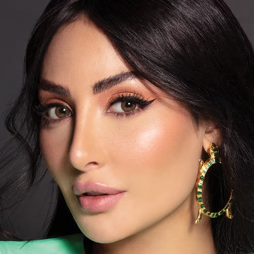 عدسات لاصقة من امارا AMARA - عدة موديلات