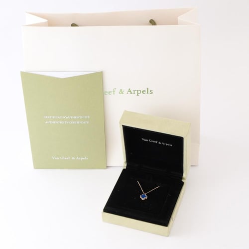 عقد ذهب عيار 18