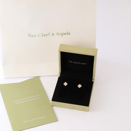 حلق ذهب عيار 18