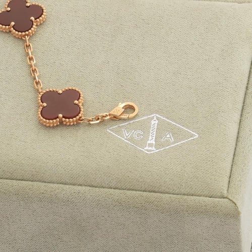 اسواره ذهب عيار 18