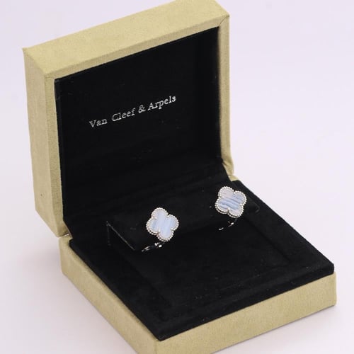 حلق ذهب عيار 18